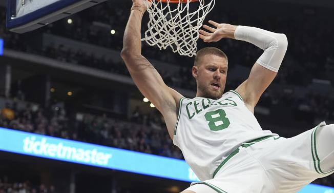 他不仅以精 他不仅以精